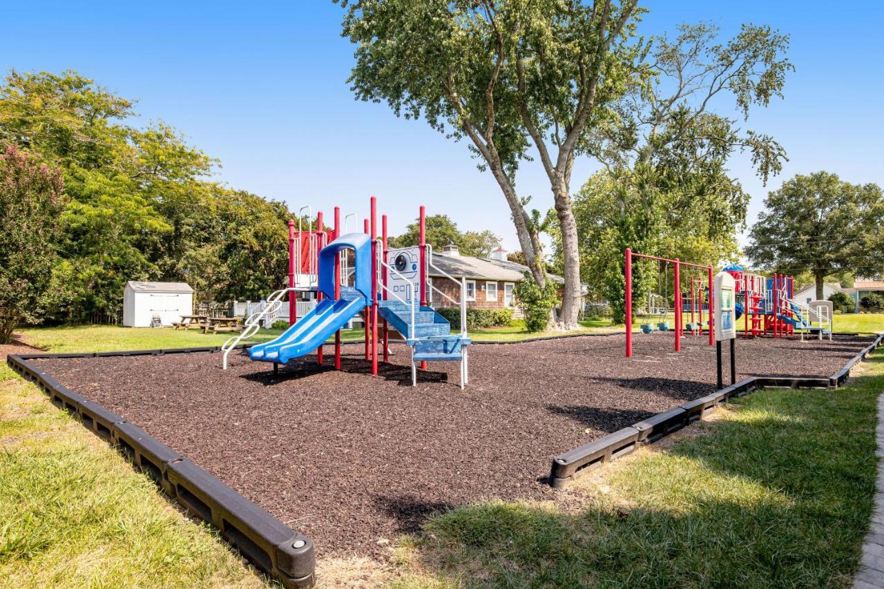 Bethany West --- 700 South Center Ct ベサニービーチ エクステリア 写真