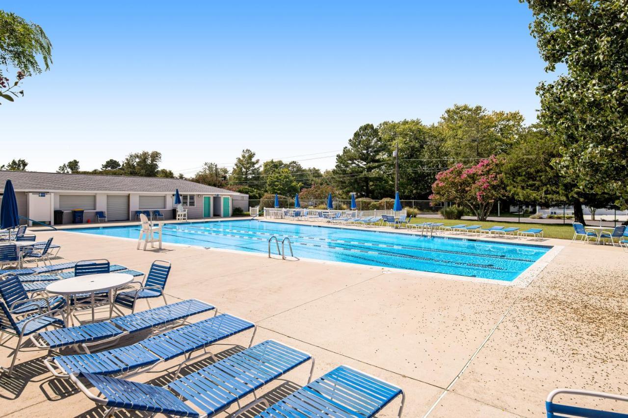 Bethany West --- 700 South Center Ct ベサニービーチ エクステリア 写真